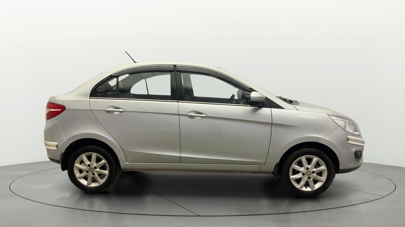 2016 Tata Zest XT PETROL, Petrol, Manual, 32,441 km, Right Side View