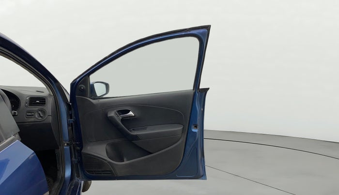 2017 Volkswagen Polo TRENDLINE 1.2L PETROL, Petrol, Manual, 76,219 km, RHS Front Door