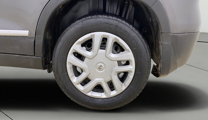 2021 Maruti Vitara Brezza LXI, CNG, Manual, 1,03,922 km, Left Rear Wheel