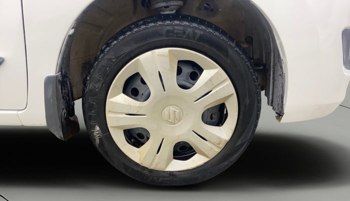 2017 Maruti Wagon R 1.0 VXI AMT, Petrol, Automatic, 79,888 km, Right Front Wheel