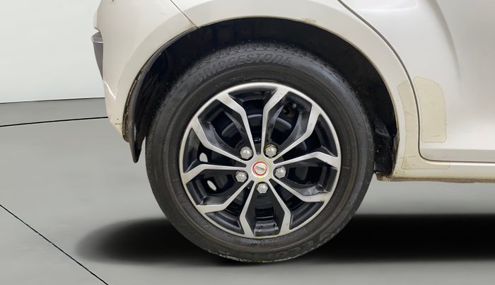 2018 Maruti IGNIS DELTA 1.2, CNG, Manual, 42,601 km, Right Rear Wheel