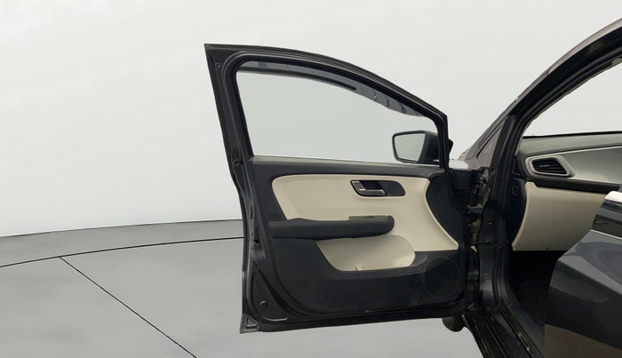 2021 Tata ALTROZ XZ PETROL, Petrol, Manual, 5,768 km, LHS Front Door