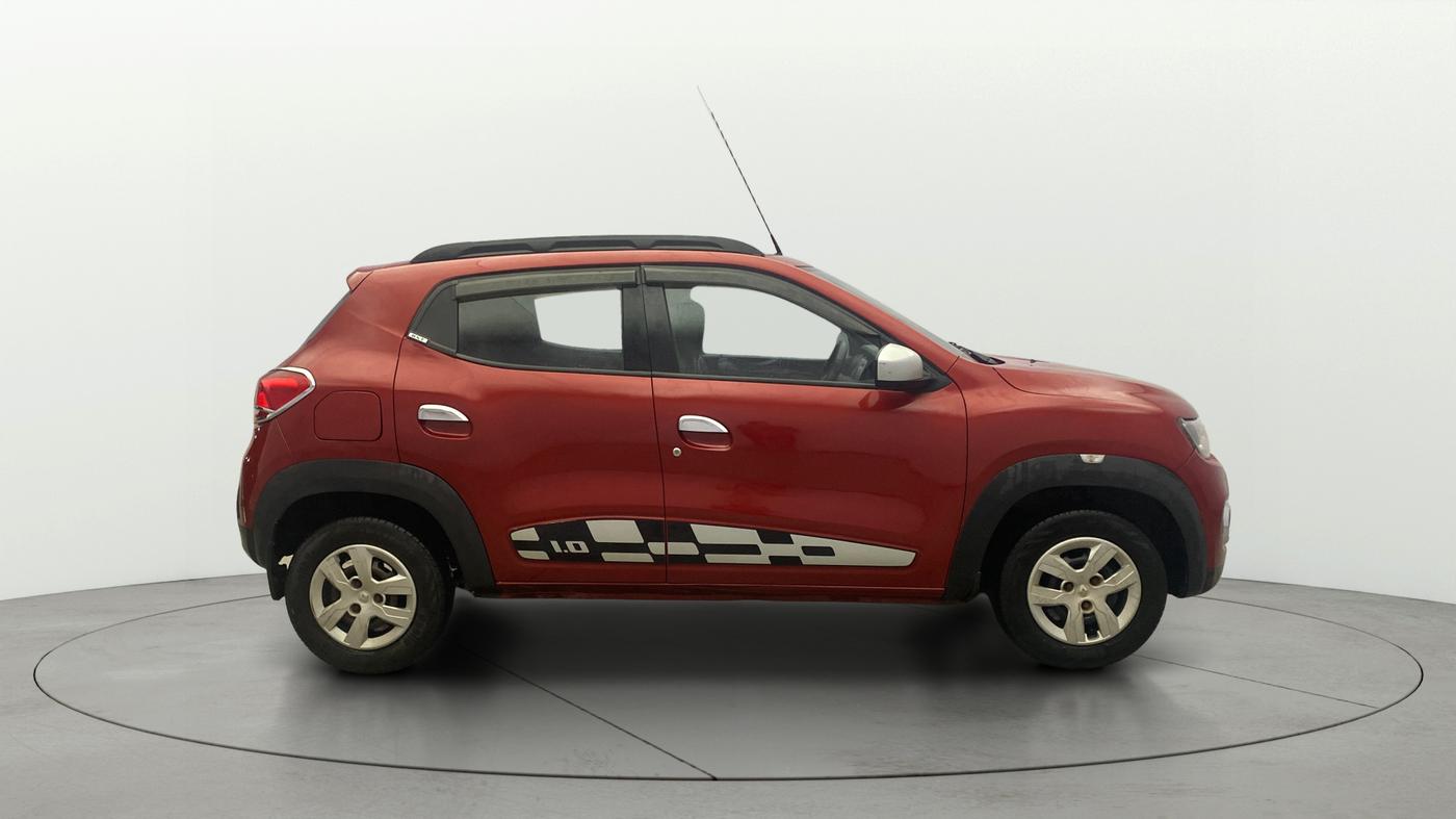 2016 Renault Kwid RXT 1.0 AMT, Petrol, Automatic, 1,02,147 km, Right Side View