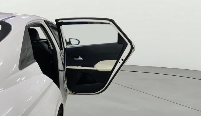 2023 Hyundai Verna EX 1.5 MT, Petrol, Manual, 68,293 km, RHS Rear Door