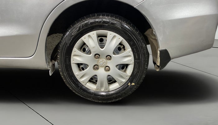 2015 Honda Amaze 1.2L I-VTEC S, Petrol, Manual, 44,824 km, Left Rear Wheel