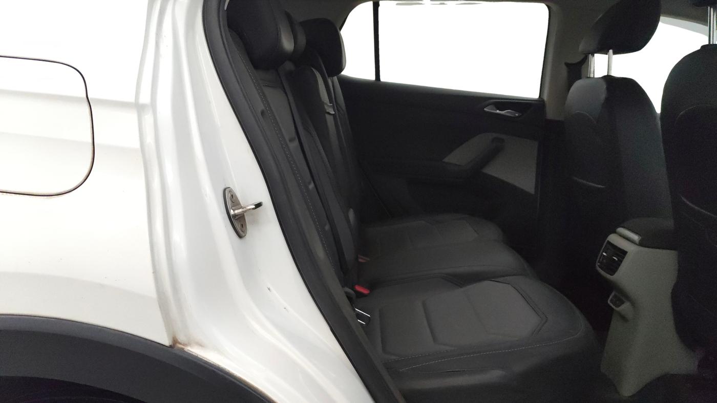 2021 Skoda KUSHAQ AMBITION 1.0L TSI AT, Petrol, Automatic, 62,277 km, Right Side Rear Door Cabin