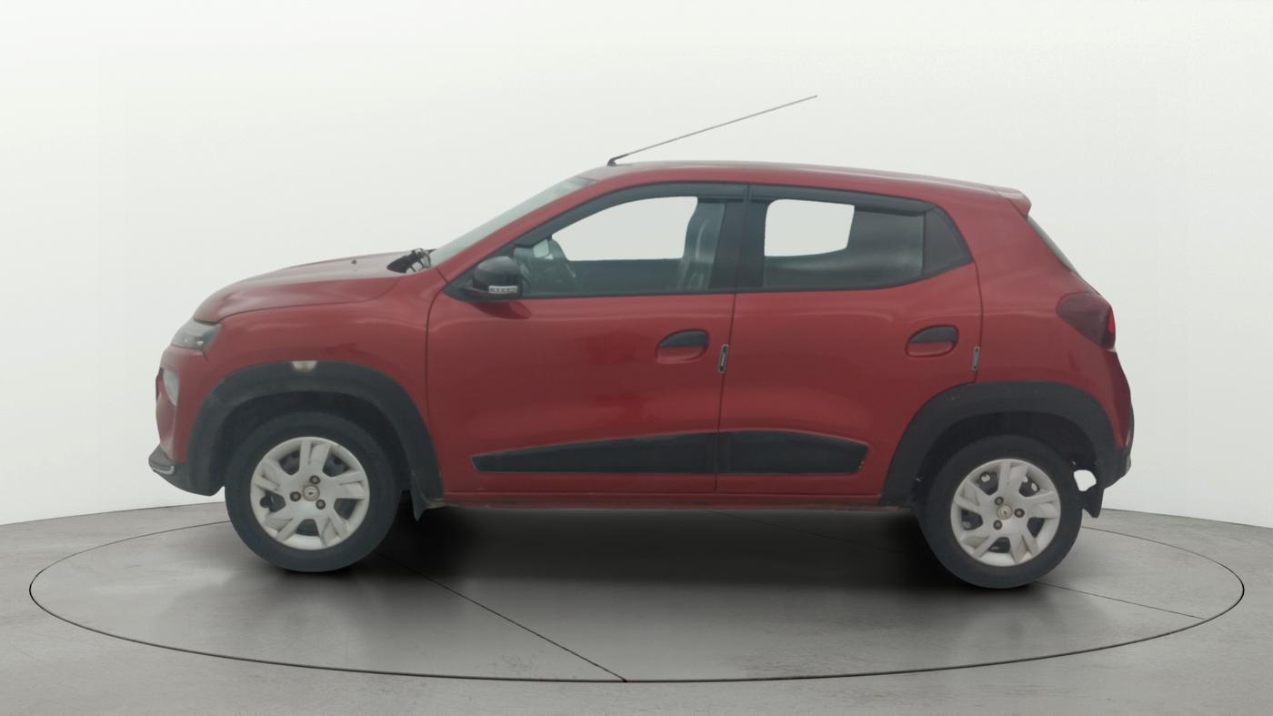 2022 Renault Kwid RXT 1.0 AMT, Petrol, Automatic, 33,680 km, Left Side