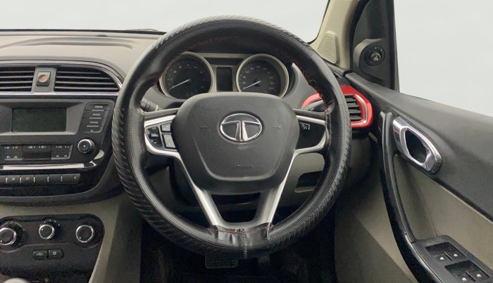 2017 Tata Tiago XZA PETROL, Petrol, Automatic, 98,746 km, Steering Wheel Close Up