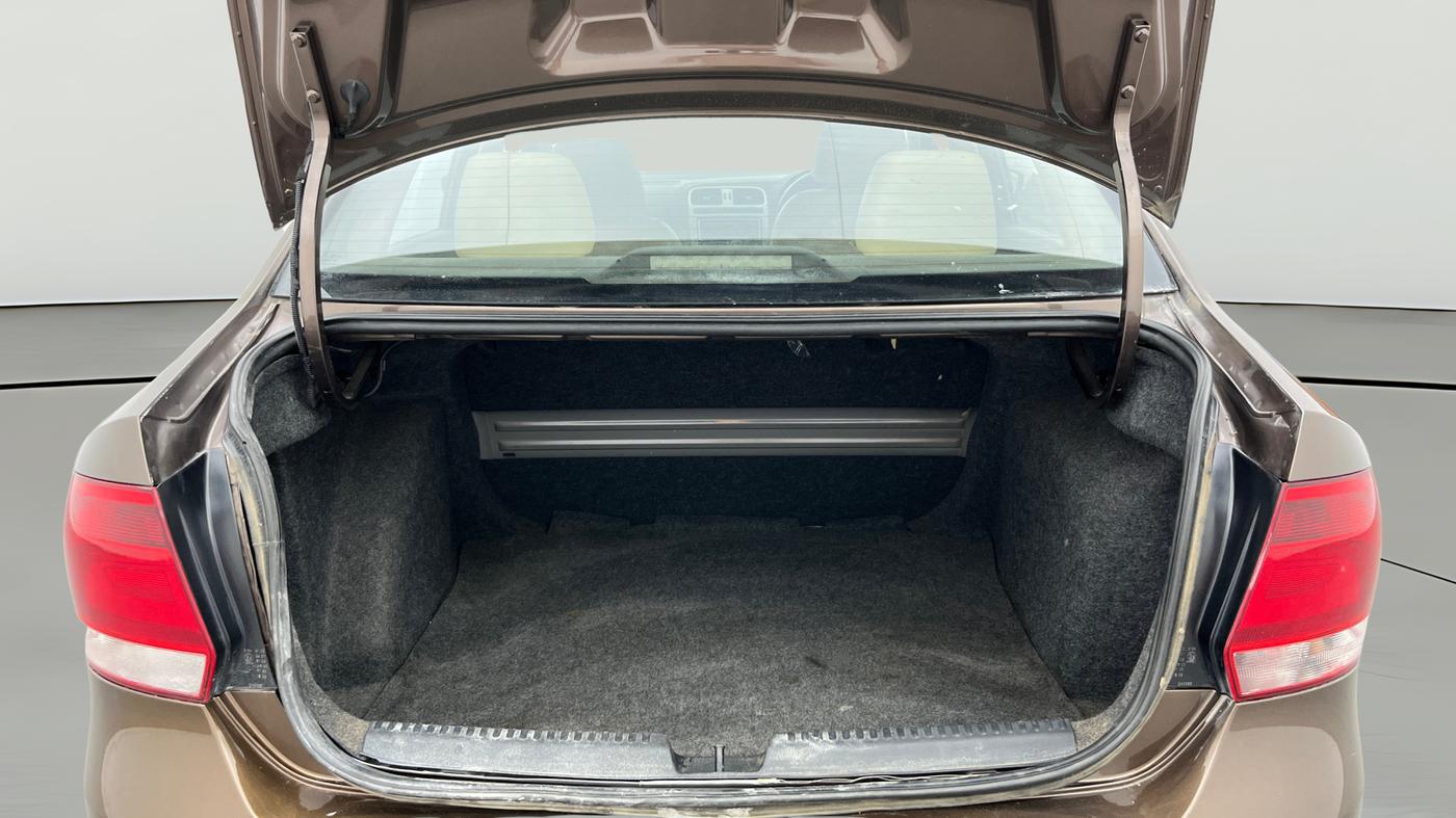 2015 Volkswagen Vento HIGHLINE PETROL AT, Petrol, Automatic, 76,859 km, Boot Open Zoomed View