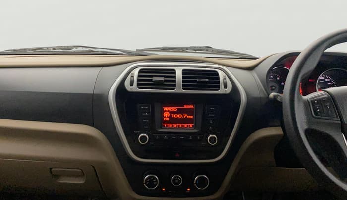2016 Mahindra TUV300 T8, Diesel, Manual, 1,26,142 km, Air Conditioner