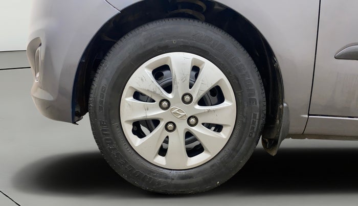 2013 Hyundai i10 MAGNA 1.2, Petrol, Manual, 48,696 km, Left Front Wheel
