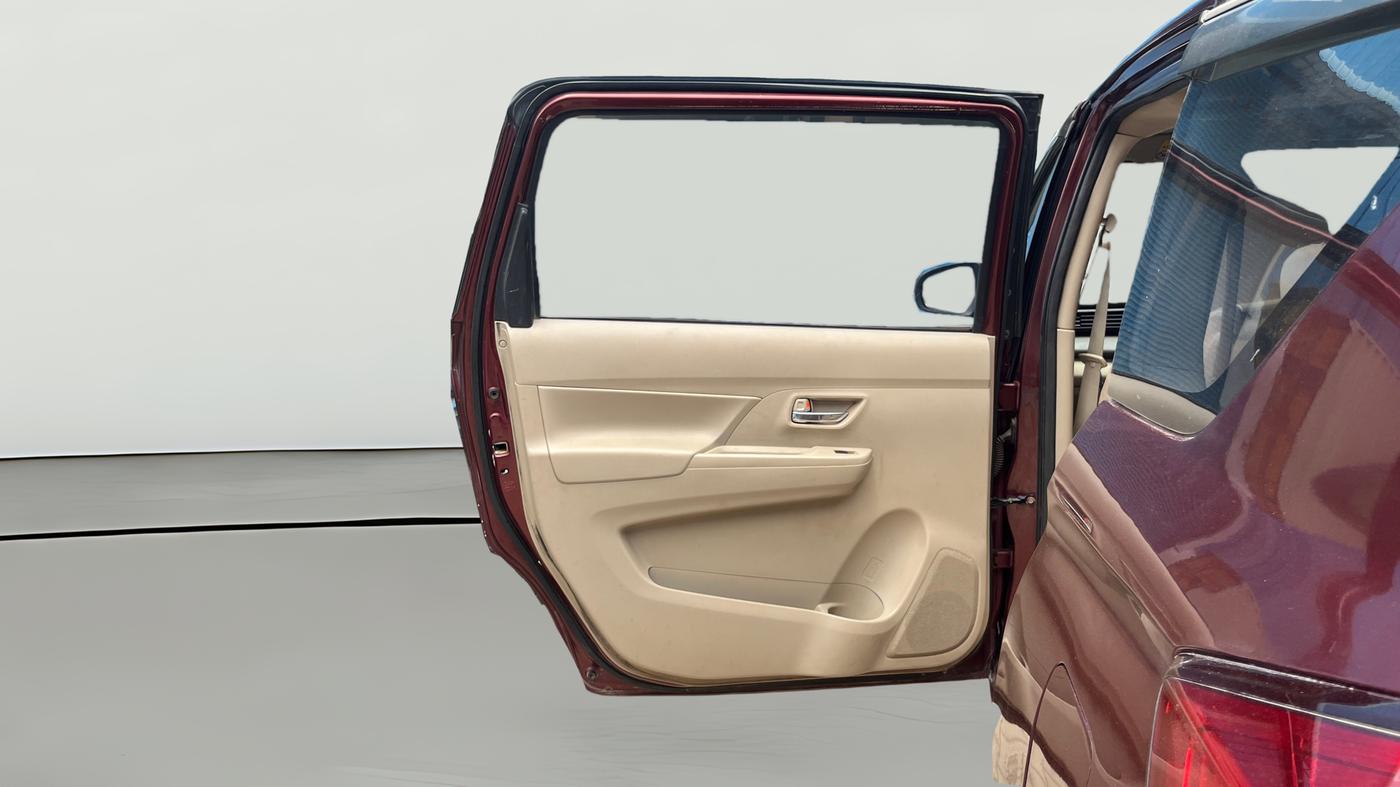 2019 Maruti Ertiga VDI 1.5, Diesel, Manual, 1,24,999 km, LHS Rear Door