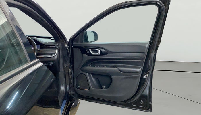 2022 Jeep Compass MODEL S (O) DIESEL 4X4 AT, Diesel, Automatic, 66,680 km, RHS Front Door