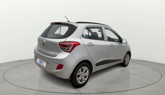 2016 Hyundai Grand i10 SPORTZ 1.2 KAPPA VTVT, Petrol, Manual, 84,467 km, Right Back Diagonal