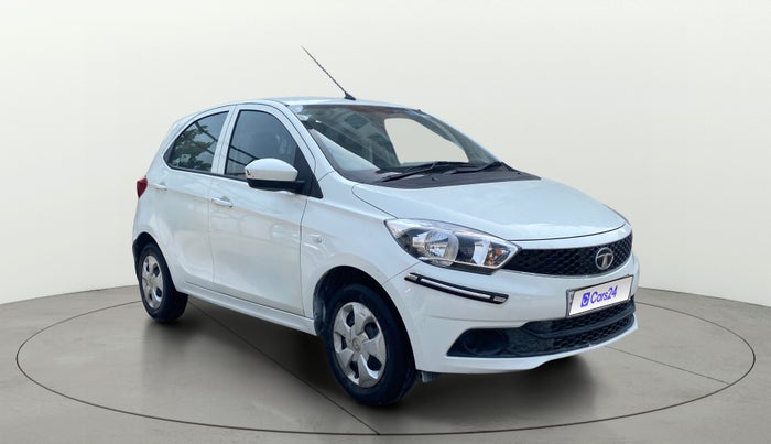 2017 Tata Tiago XT PETROL, Petrol, Manual, 27,057 km, Right Front Diagonal