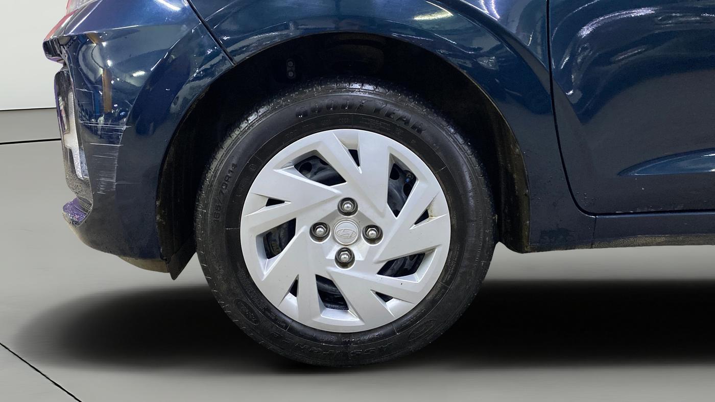 2025 Hyundai GRAND I10 NIOS MAGNA 1.2 KAPPA VTVT, Petrol, Manual, 2,243 km, Left Front Wheel