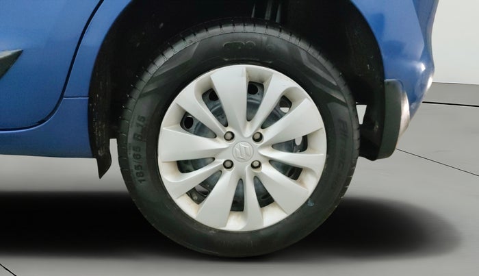 2017 Maruti Baleno DELTA PETROL 1.2, Petrol, Manual, 34,880 km, Left Rear Wheel