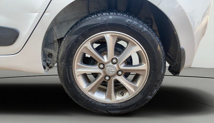 2016 Hyundai Grand i10 ASTA (O) AT 1.2 KAPPA VTVT, Petrol, Automatic, 88,175 km, Left Rear Wheel