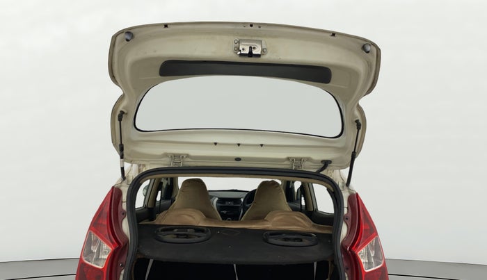 2016 Hyundai Eon ERA +, Petrol, Manual, 1,10,957 km, Boot Door Open