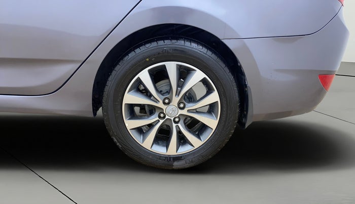 2017 Hyundai Verna 1.6 CRDI SX, Diesel, Manual, 98,200 km, Left Rear Wheel