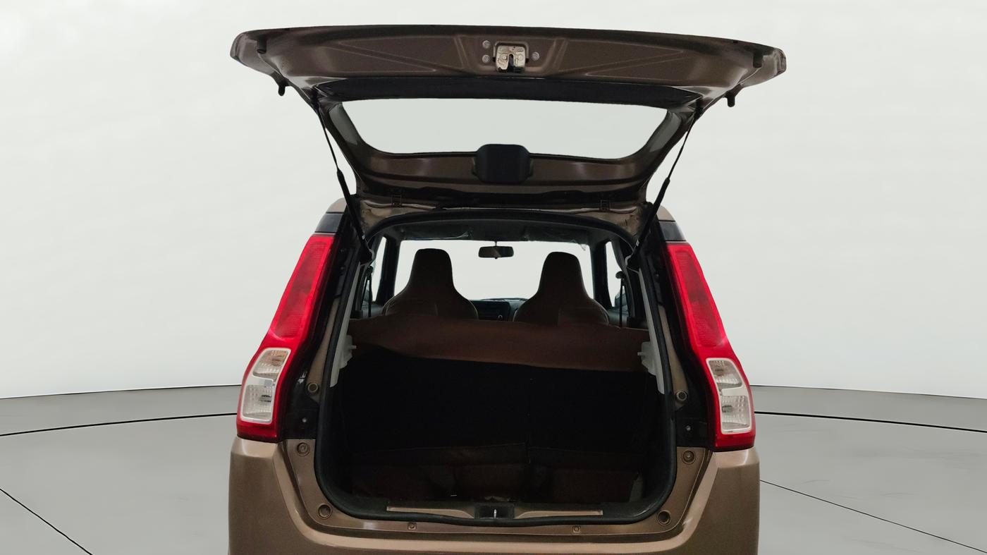 2019 Maruti New Wagon-R VXI 1.0 AMT, Petrol, Automatic, 49,717 km, Boot Door Open