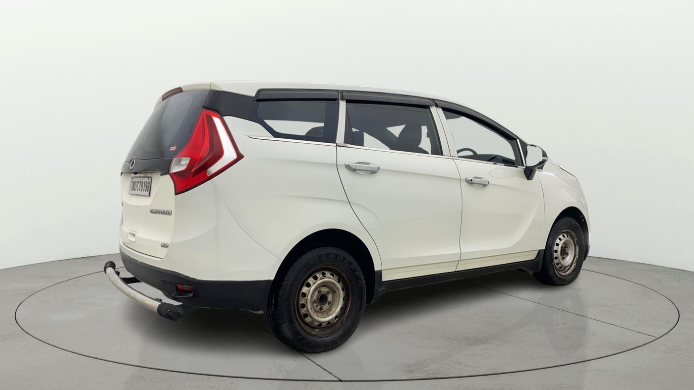 2019 Mahindra MARAZZO M2 8 STR, Diesel, Manual, 26,342 km, Right Back Diagonal