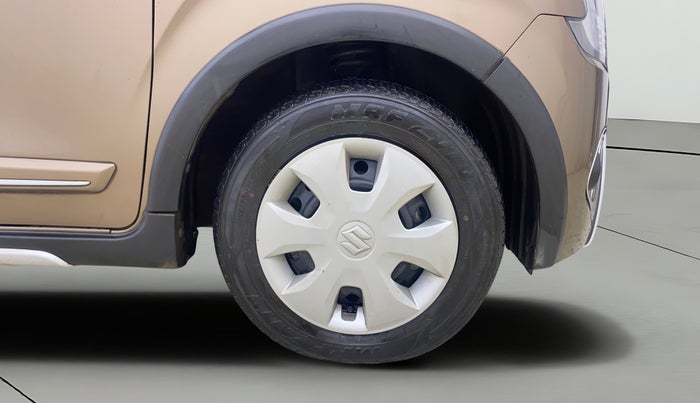 2021 Maruti New Wagon-R ZXI 1.2, Petrol, Manual, 32,010 km, Right Front Wheel