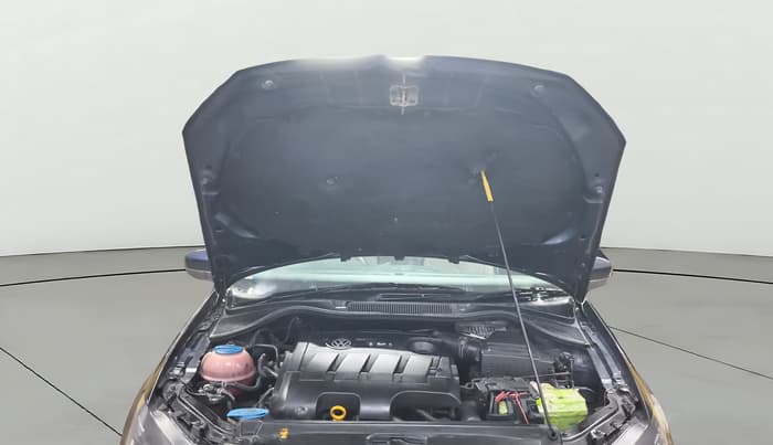 2015 Volkswagen Polo HIGHLINE1.5L, Diesel, Manual, 79,365 km, Open Bonet