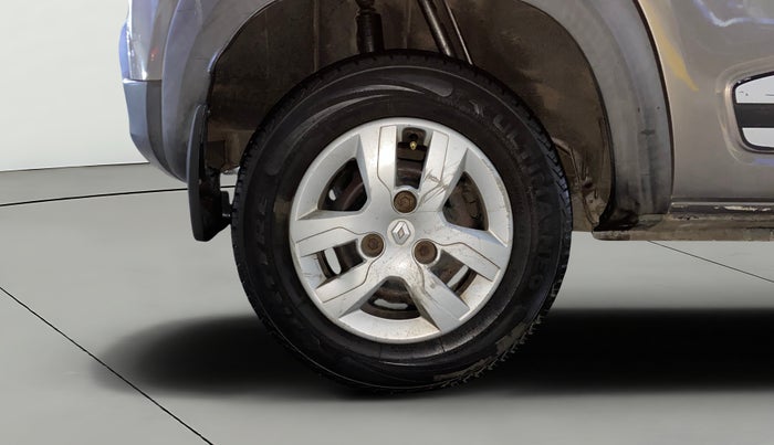 2017 Renault Kwid RXT 1.0, Petrol, Manual, 28,650 km, Right Rear Wheel