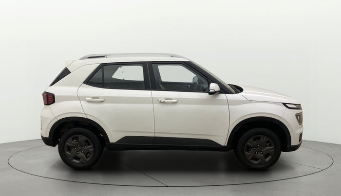 2023 Hyundai VENUE SX 1.2 PETROL, Petrol, Manual, 15,640 km, Right Side View