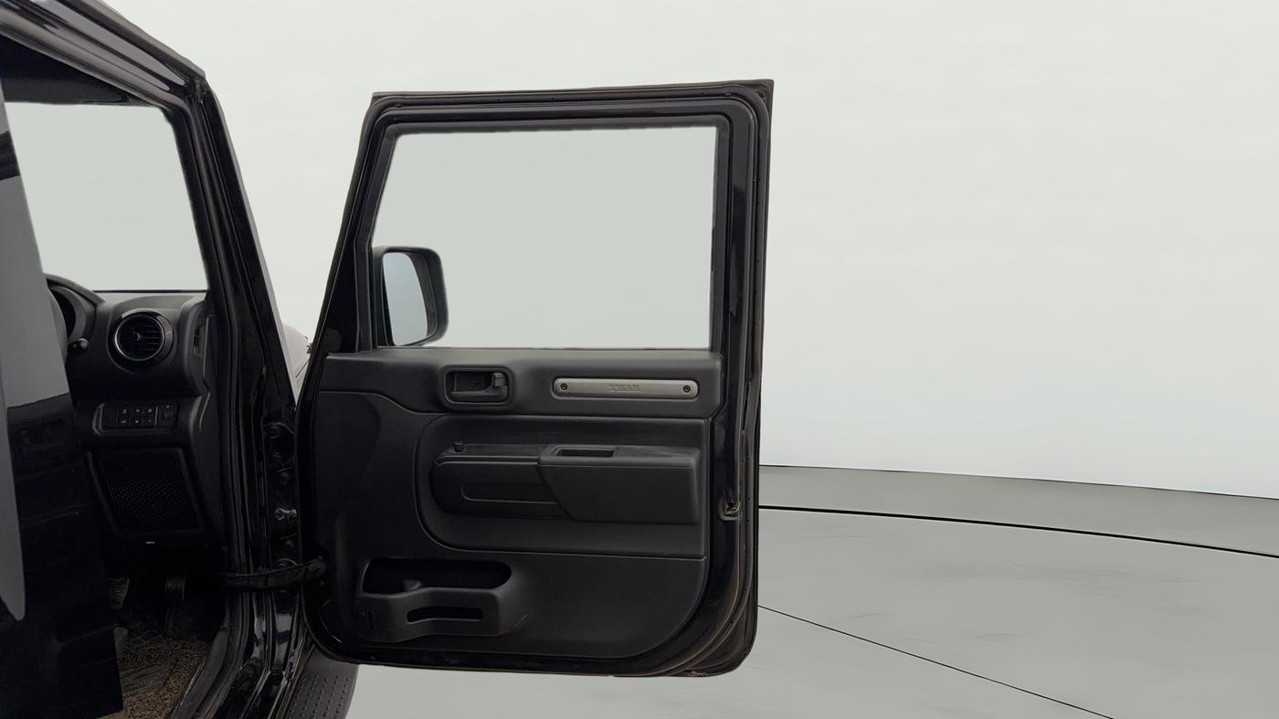 2022 Mahindra Thar LX HARD TOP 4WD MT, Diesel, Manual, 43,076 km, RHS Front Door