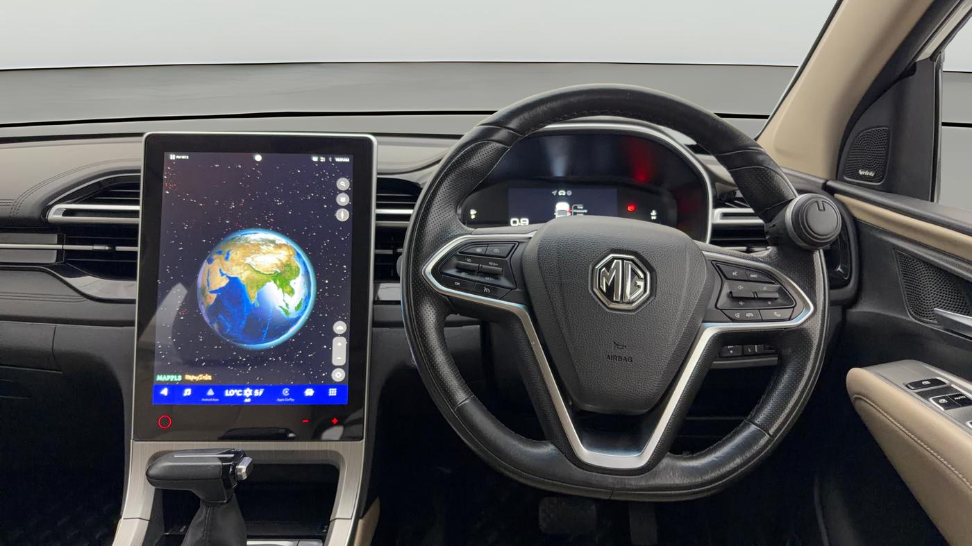 2023 MG HECTOR SHARP PRO 1.5 PETROL TURBO CVT PETROL, Petrol, Automatic, 38,456 km, Steering Wheel Close Up