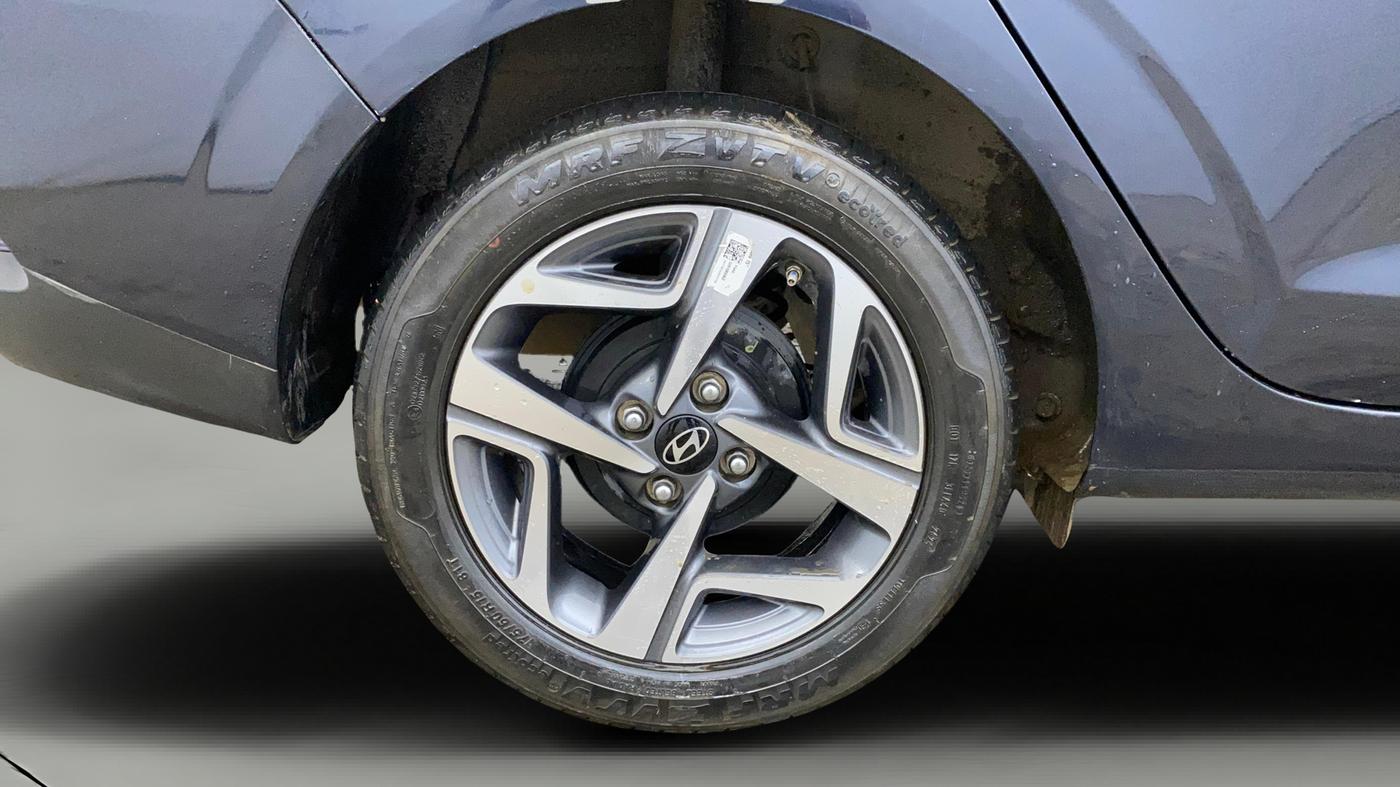 2024 Hyundai AURA SX 1.2 CNG, CNG, Manual, 7,796 km, Right Rear Wheel