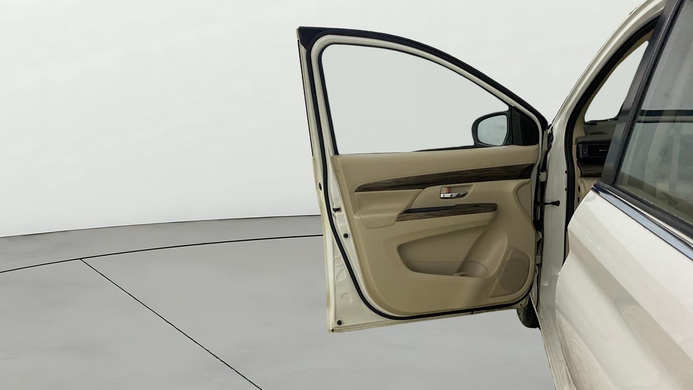 2019 Maruti Ertiga ZXI AT SHVS, Petrol, Automatic, 10,186 km, LHS Front Door