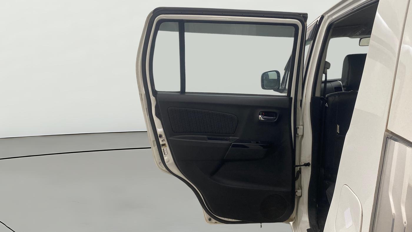 2016 Maruti Wagon R Stingray VXI AMT(O), Petrol, Automatic, 56,343 km, LHS Rear Door