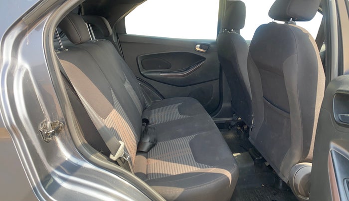 2018 Ford FREESTYLE TITANIUM 1.2 PETROL, Petrol, Manual, 56,895 km, Right Side Rear Door Cabin