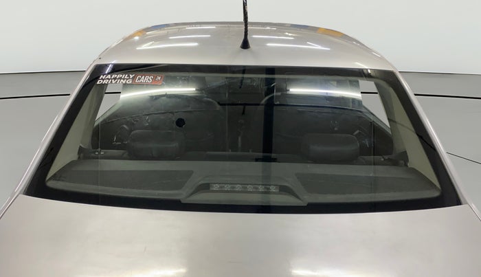 2016 Volkswagen Ameo TRENDLINE 1.2L, Petrol, Manual, 56,678 km, Rear Windshield