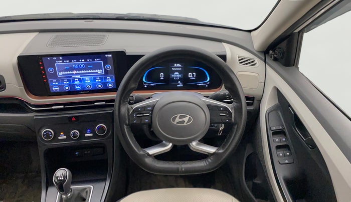 2024 Hyundai Creta E 1.5 PETROL, Petrol, Manual, 20,038 km, Steering Wheel Close Up