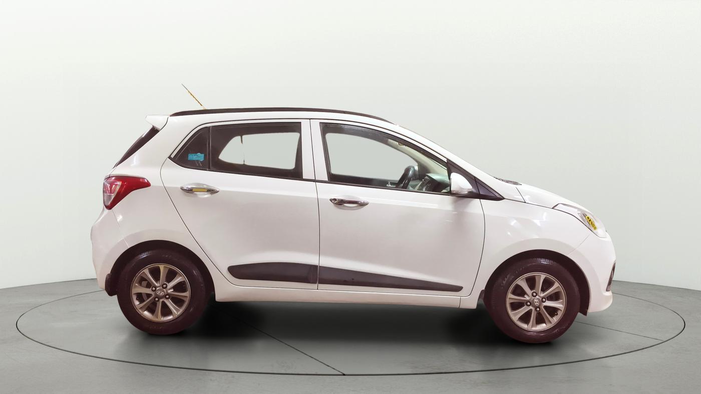 2016 Hyundai Grand i10 ASTA 1.2 KAPPA VTVT, Petrol, Manual, 48,452 km, Right Side View