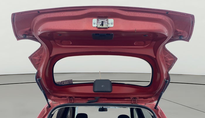 2017 Renault Kwid RXL, Petrol, Manual, 19,475 km, Boot Door Open