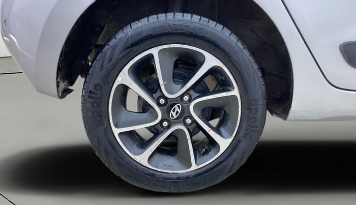 2018 Hyundai Grand i10 SPORTZ AT 1.2 KAPPA VTVT, Petrol, Automatic, 63,174 km, Right Rear Wheel