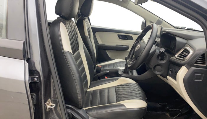 2021 Tata ALTROZ XT PETROL, Petrol, Manual, 74,084 km, Right Side Front Door Cabin