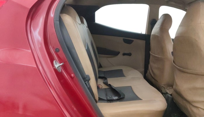 2017 Hyundai Eon MAGNA +, Petrol, Manual, 34,960 km, Right Side Rear Door Cabin