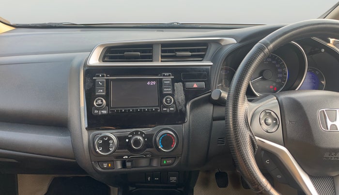 2016 Honda Jazz 1.2L I-VTEC SV, Petrol, Manual, 97,558 km, Air Conditioner