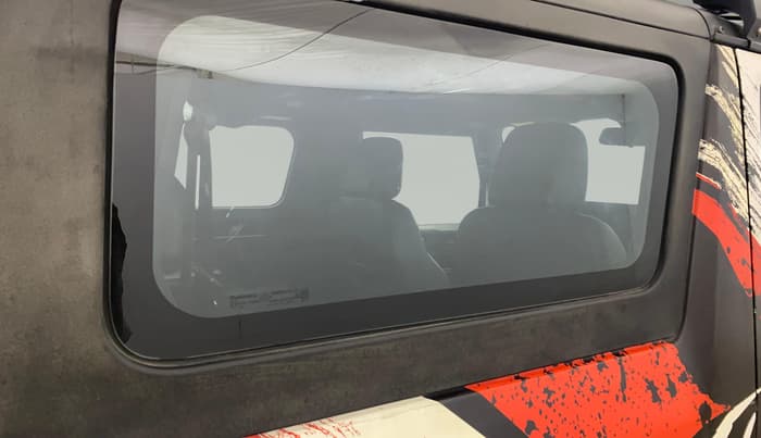 2023 Mahindra Thar LX P 2WD AT HT, Petrol, Automatic, 31,585 km, RHS Rear Door