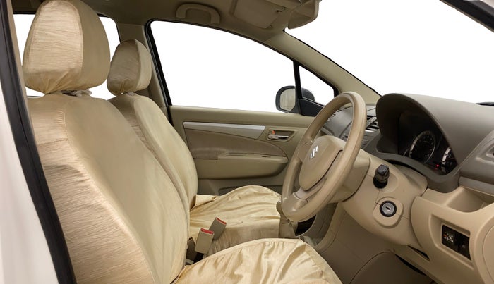 2015 Maruti Ertiga VXI, CNG, Manual, 70,614 km, Right Side Front Door Cabin