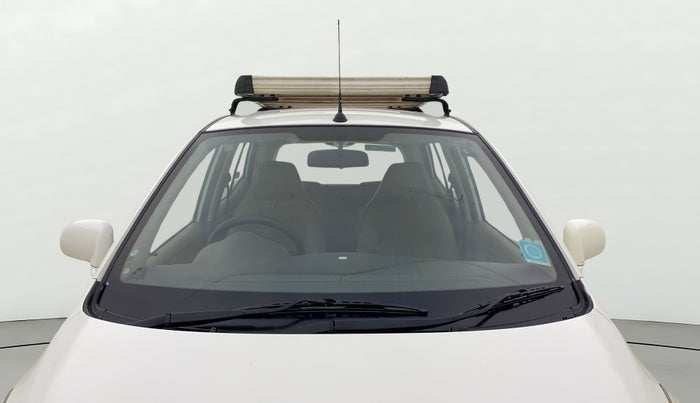 2015 Hyundai i10 MAGNA 1.1, CNG, Manual, 68,805 km, Front Windshield