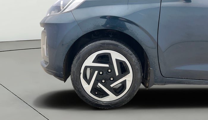 2023 Hyundai GRAND I10 NIOS SPORTZ AMT 1.2 KAPPA VTVT, Petrol, Automatic, 10,999 km, Left Front Wheel