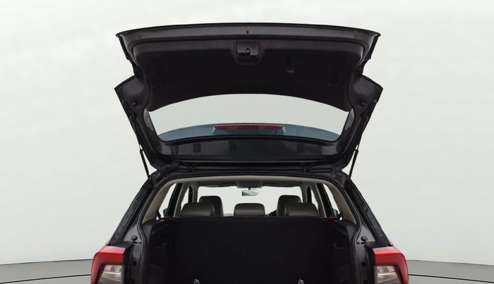 2022 Skoda KUSHAQ ACTIVE 1.0L TSI MT, Petrol, Manual, 75,793 km, Boot Door Open