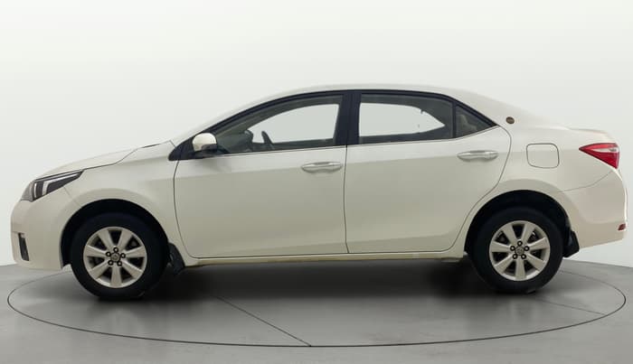 2015 Toyota Corolla Altis G PETROL, Petrol, Manual, 40,659 km, Left Side